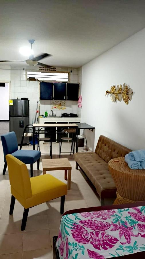 Apartaestudio Al Lado Del Mar Cartagena Ngoại thất bức ảnh